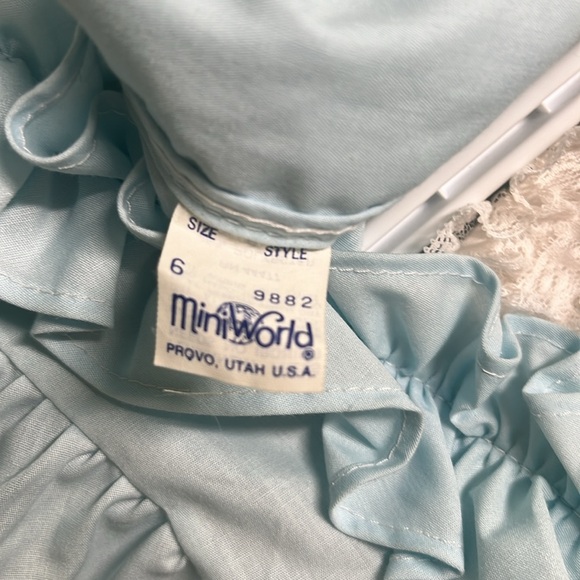 Vintage Baby Blue, Mini World Dress - Picture 4 of 6